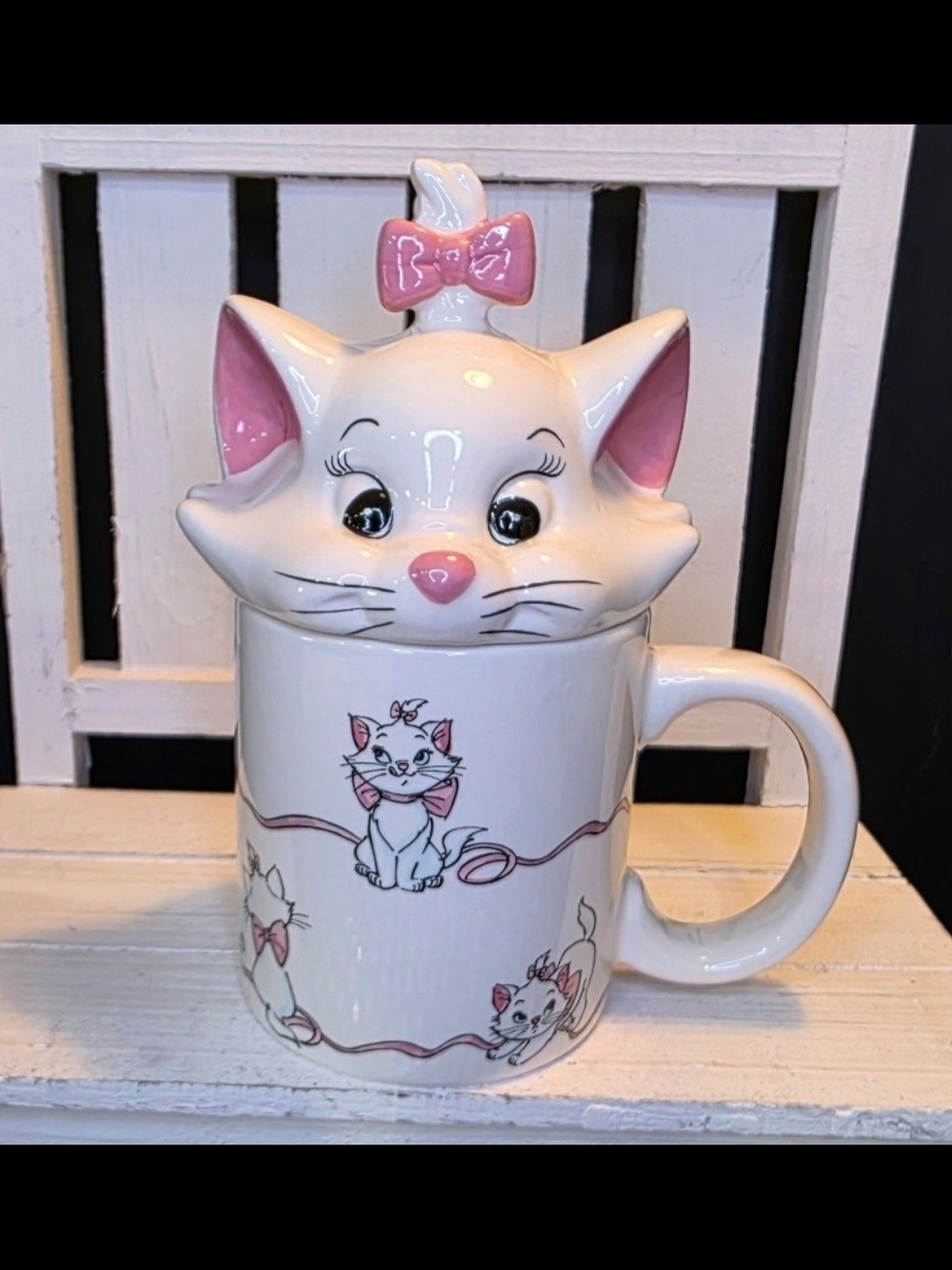 ♥️New! Disney's The Aristocats Marie Mug with Sculpted 3D Lid.